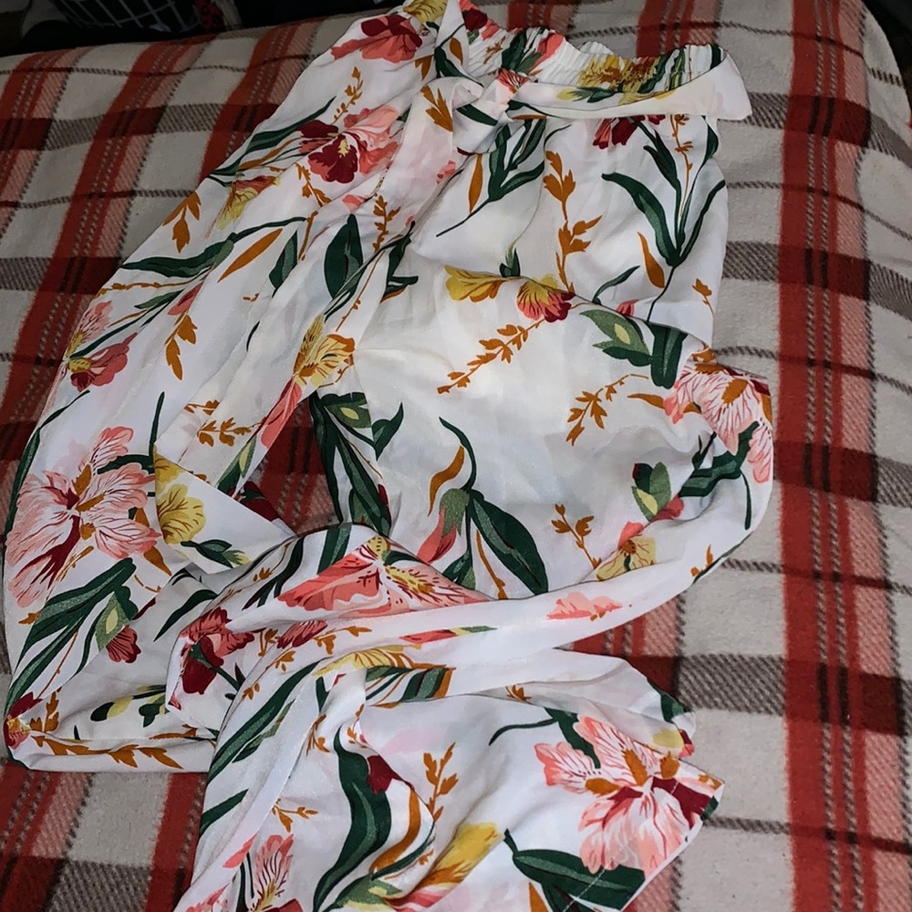 Women’s casual flowered pants